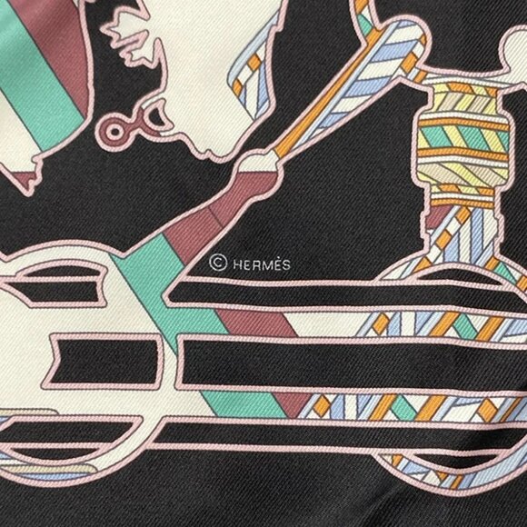 Auth HERMES Petit Carre - Black Light Blue Multi Scarf - Picture 2 of 6